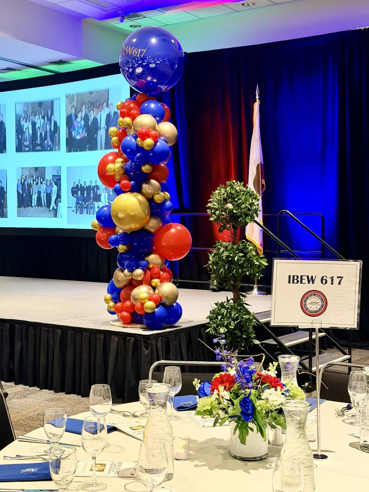 IBEW Local 617 Corporate Gala Balloon Column — view 01