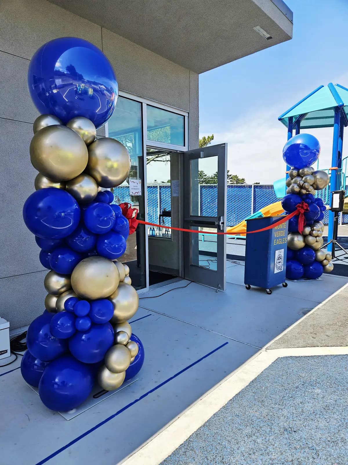 Monte Verde Eagles Ribbon Cutting Balloon Columns — view 01