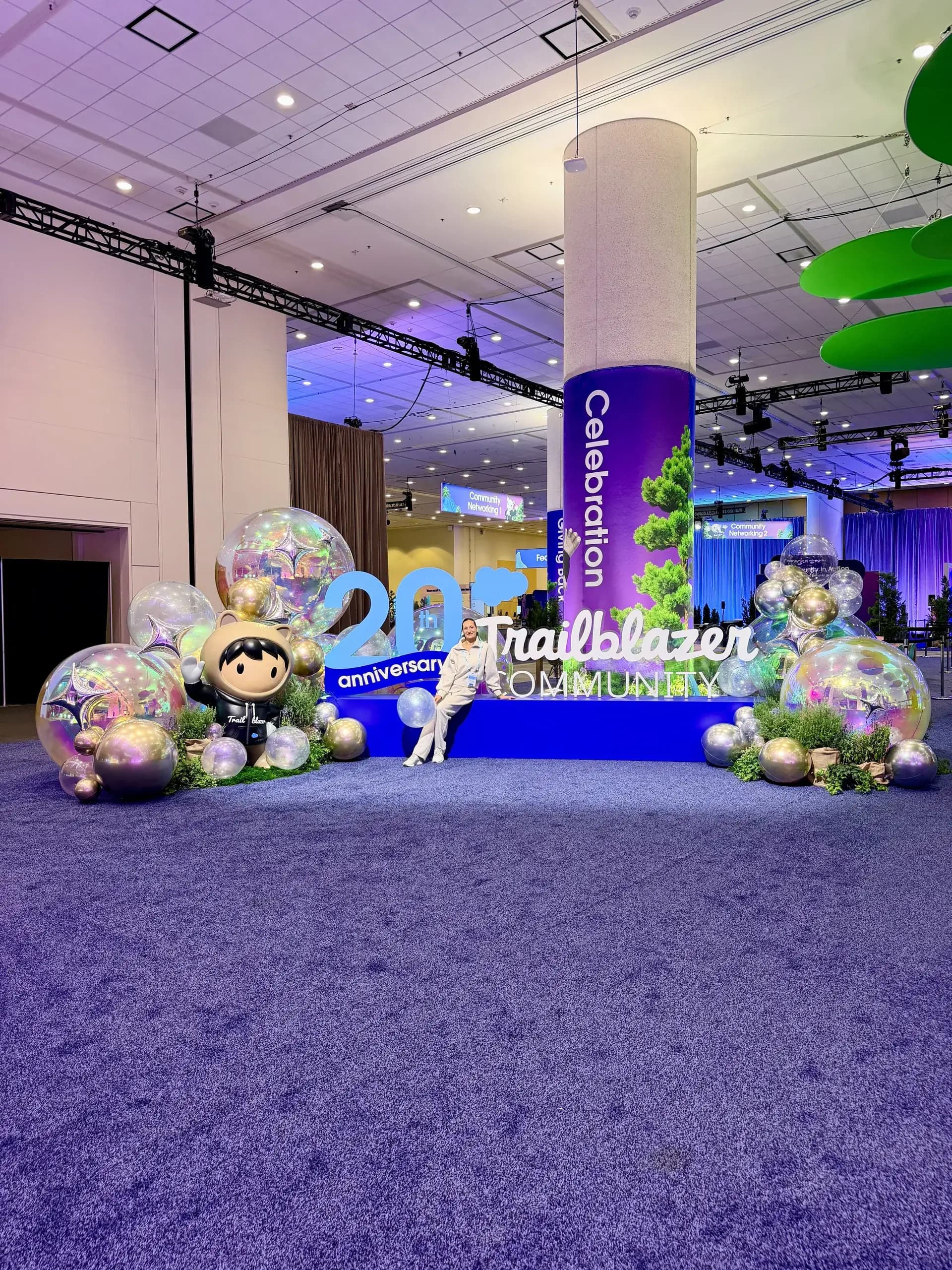 Completed large-scale branded balloon installation with mascot display from the Dreamforce 2026 project in San Francisco, California (image 4 of 8).