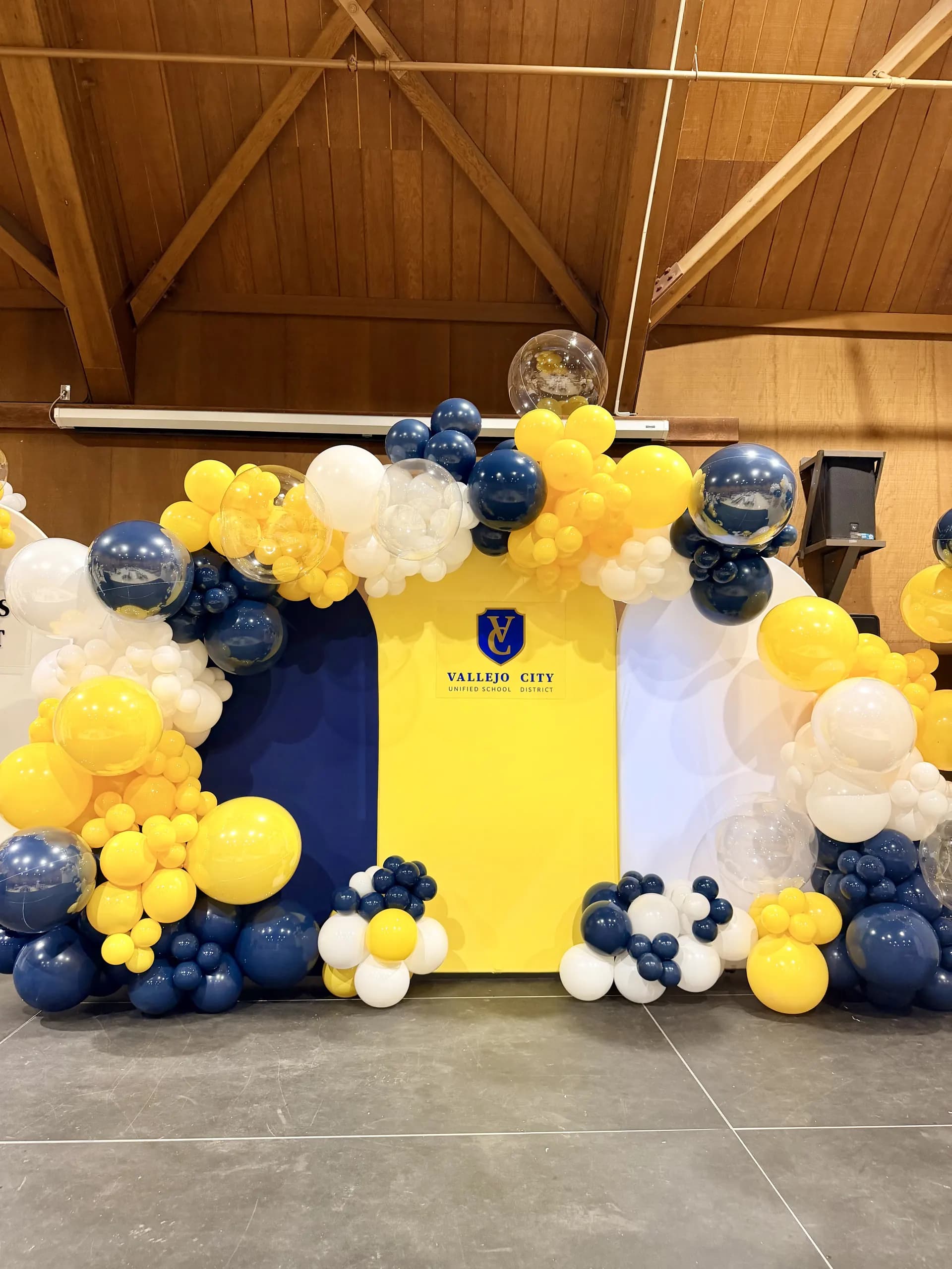 Organic balloon backdrop and career-path arch panels for Vallejo City Unified School District at the Career Fair in Vallejo, California.